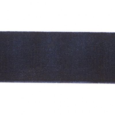 Лента бархатная нейлон, шир.25 мм, (упак. 45,7м), цв.180-т.синий - купить в Новокузнецке. Цена: 800.84 руб.